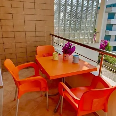 Spacious דירה