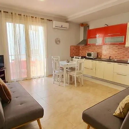 Spacious דירה Vlorë