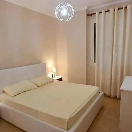 Spacious דירה Vlorë